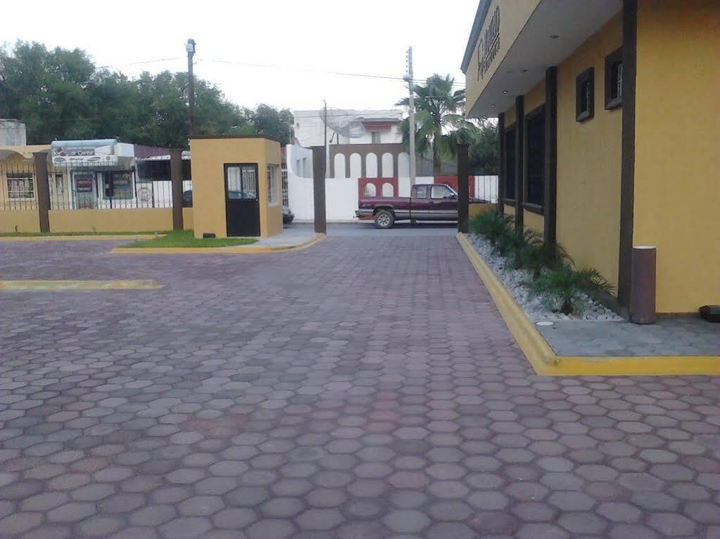 Monte Salerno Hotel & Suites Montemorelos Kültér fotó