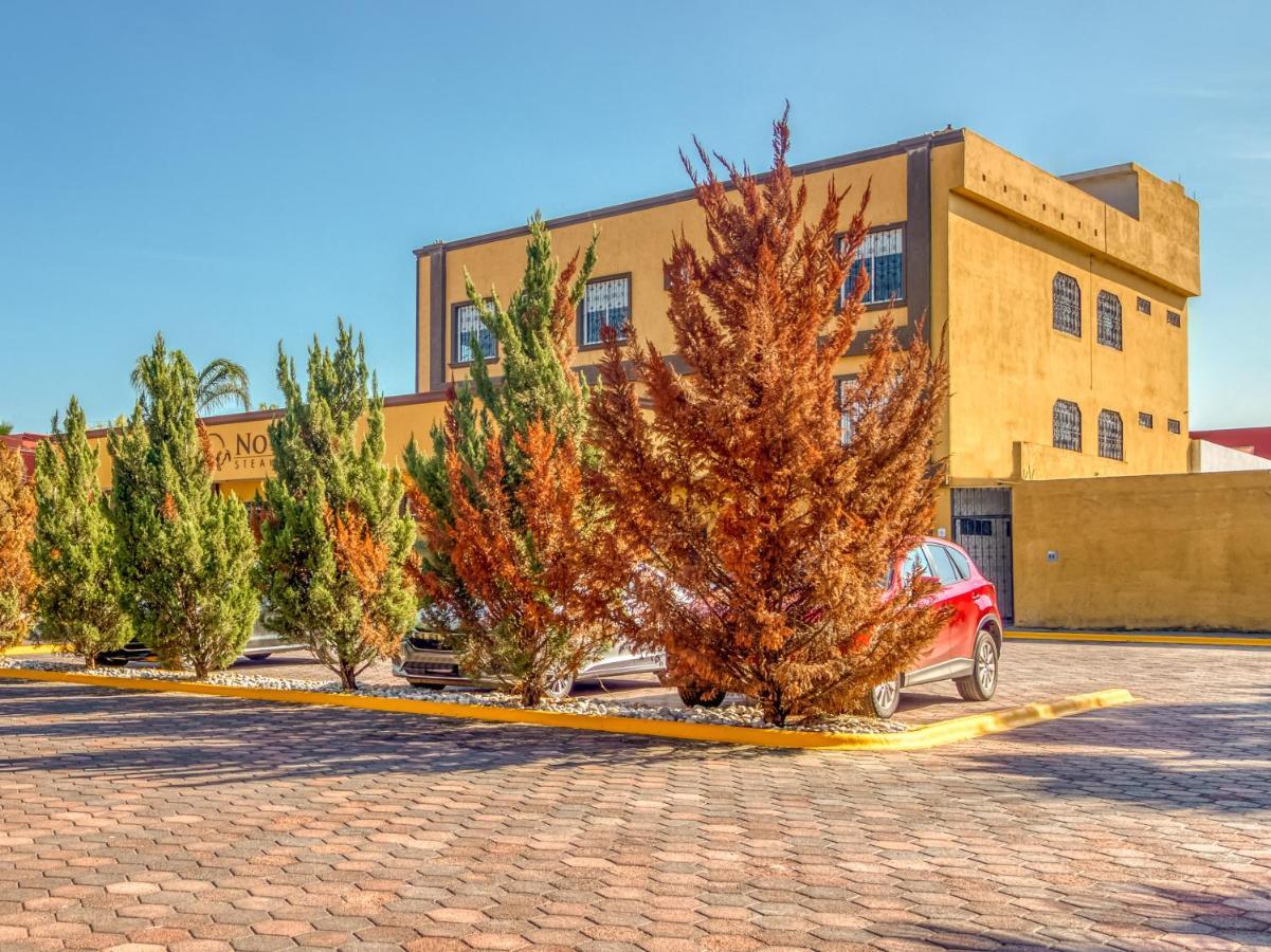 Monte Salerno Hotel & Suites Montemorelos Kültér fotó